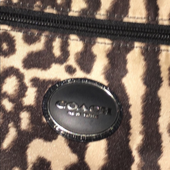 Coach canvas Tote with animal print - Picture 2 of 6